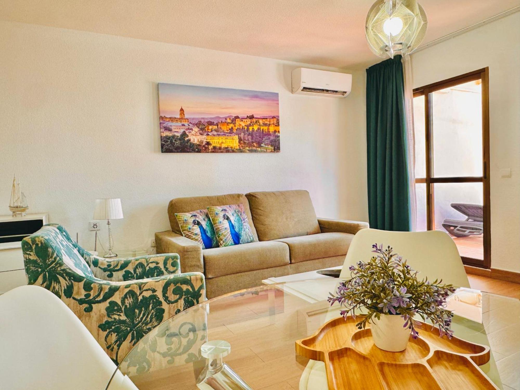 Pueblo Evita Premium Suites Benalmádena Exteriér fotografie