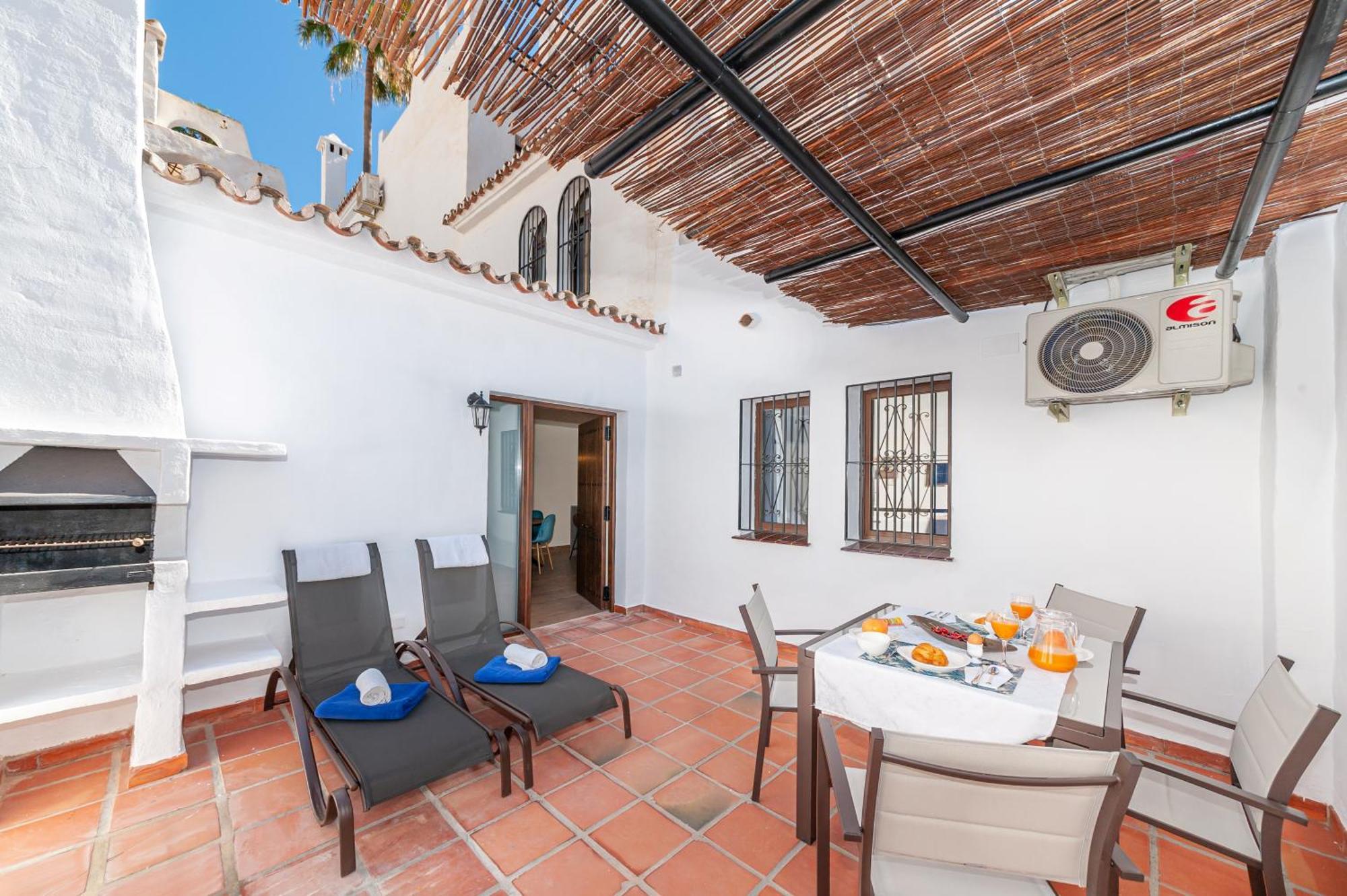 Pueblo Evita Premium Suites Benalmádena Exteriér fotografie