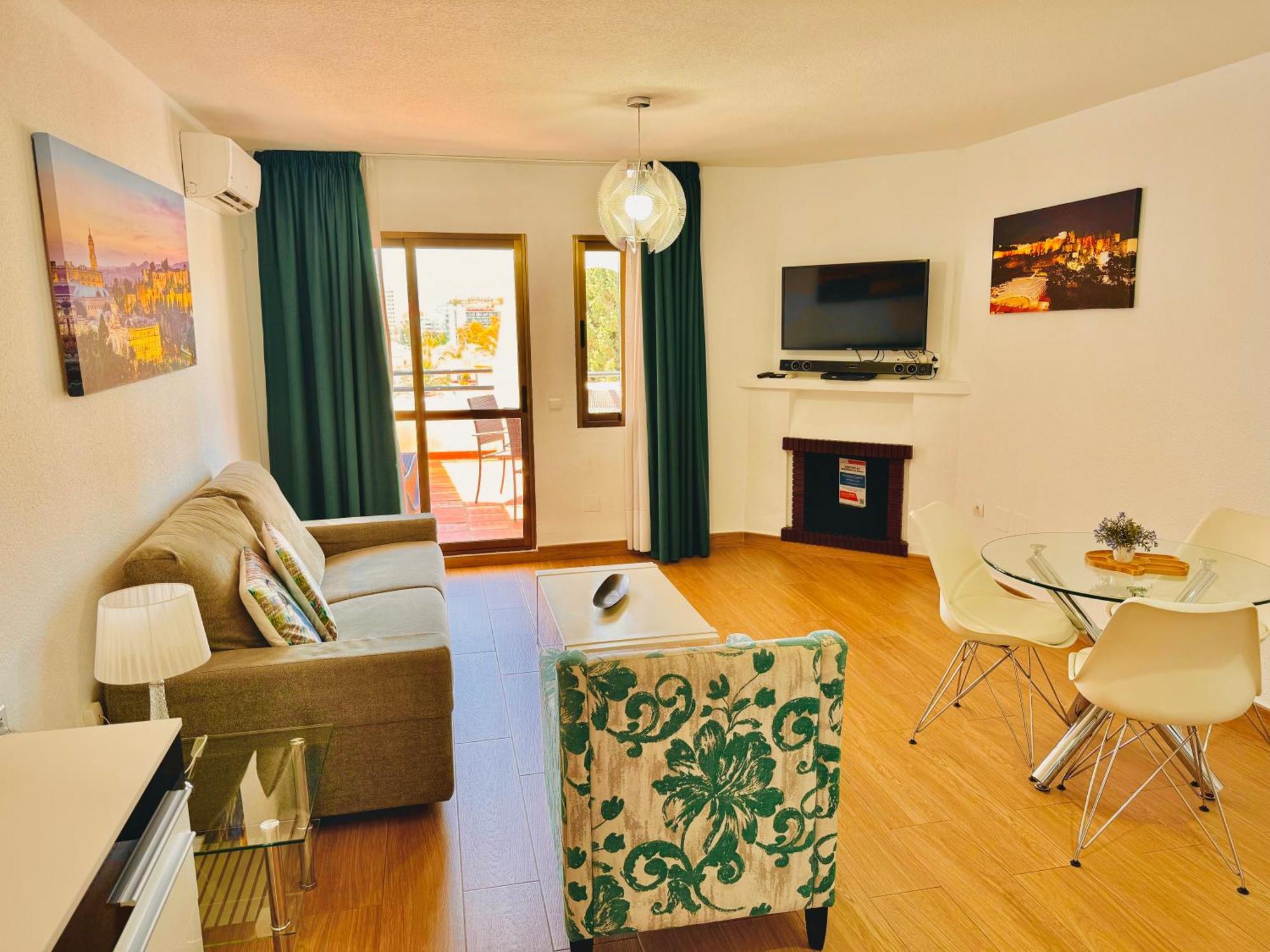 Pueblo Evita Premium Suites Benalmádena Exteriér fotografie