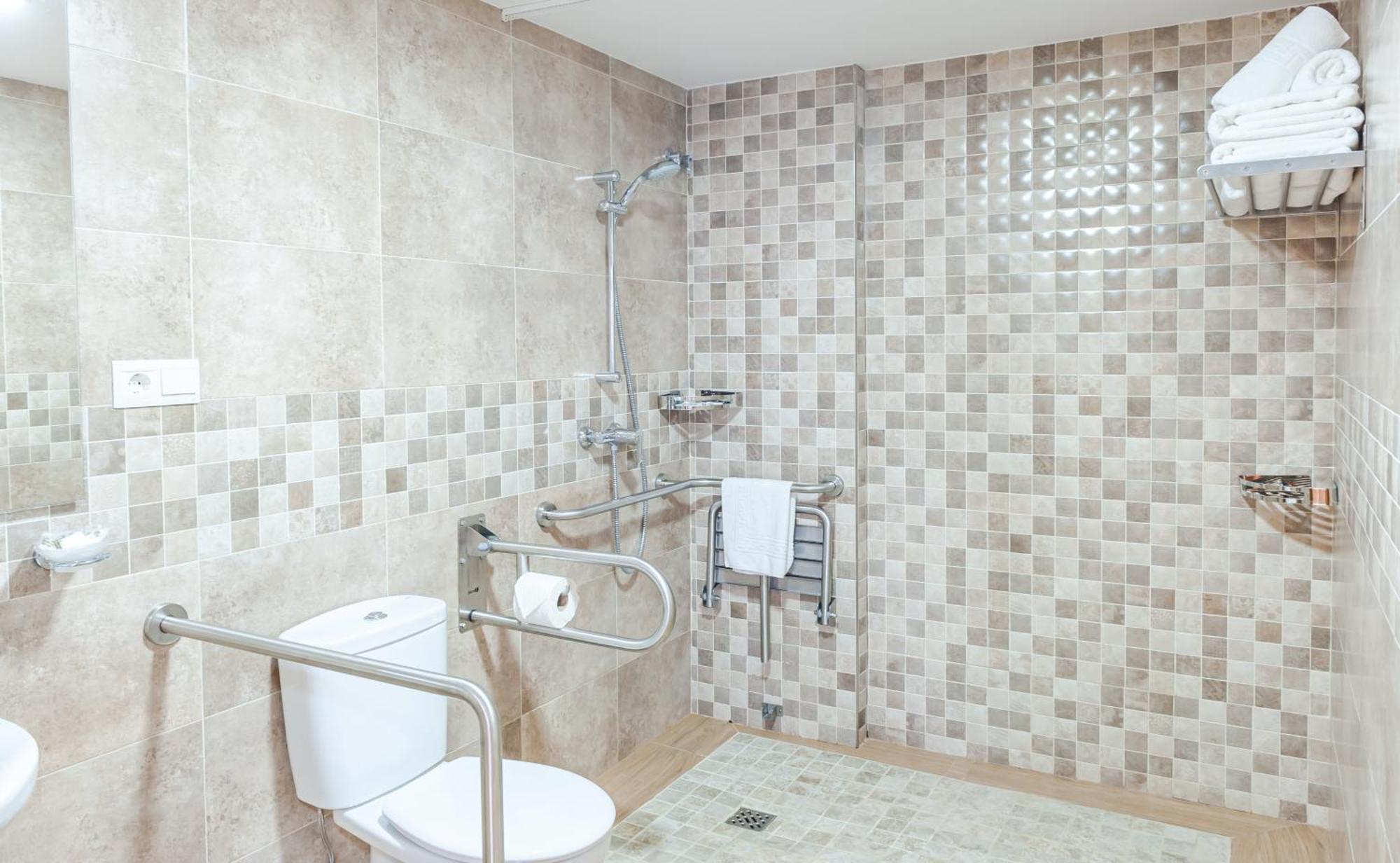 Pueblo Evita Premium Suites Benalmádena Exteriér fotografie